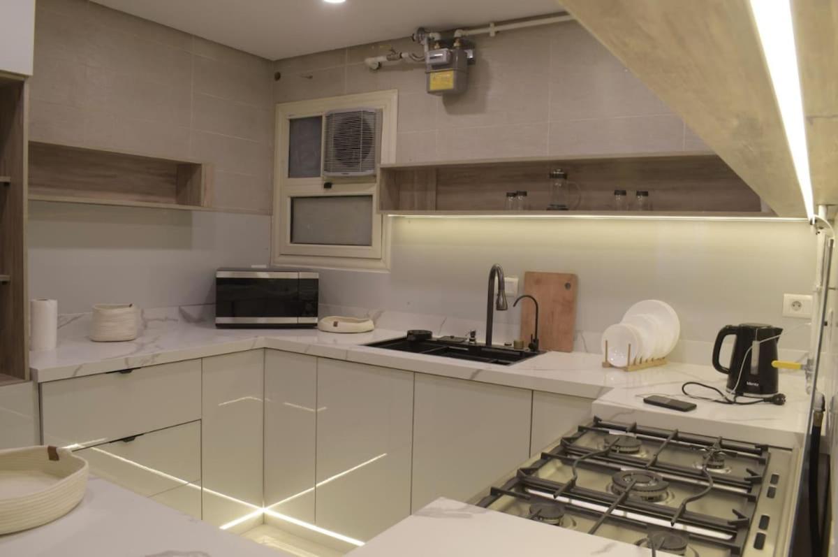 Stylish Compound 3br With Cozy Garden In New * Cairo